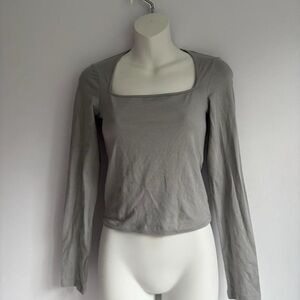 H&M Light Gray Square Neck Long Sleeve Top